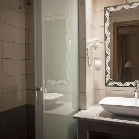 马利安纳酒店 酒店