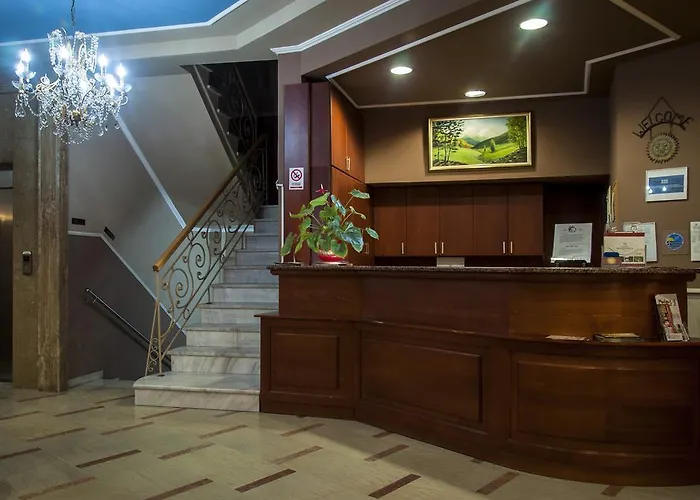 马利安纳酒店 酒店 德拉玛